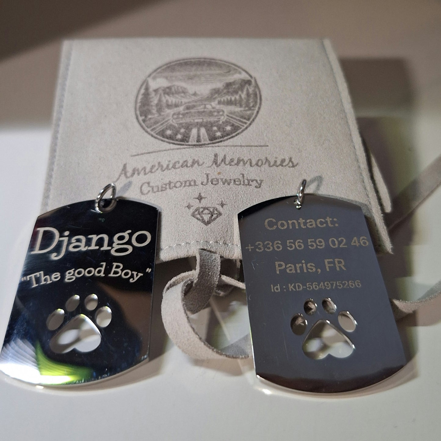 Médaille Chien Gravée – Personnalisée avec Nom & Téléphone | Sécurité et Style pour Votre Animal